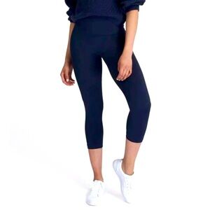 SPANX Look at me Now Cropped Leggings in Size XL, color in Port Navy